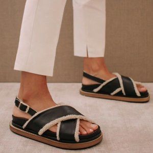 Alohas Chunky Marshmallow Black Leather Sandal